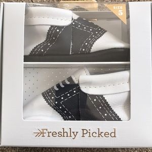 Freshly Picked City Mocc saddle shoes size 5